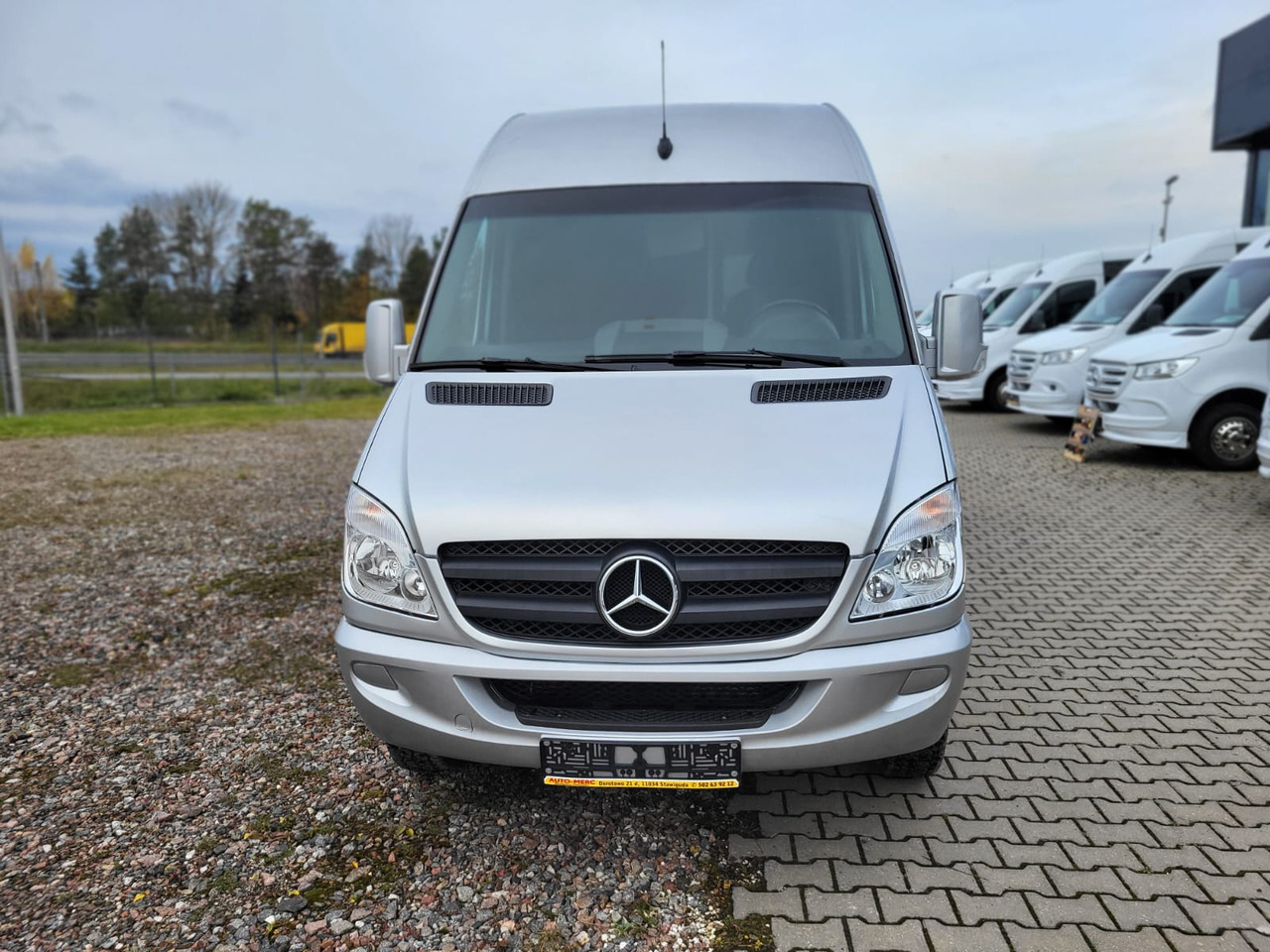 Mercedes-Benz Sprinter 519 CDI 24 places + 4 standing - Forstæder bus: billede 3 Mercedes-Benz Sprinter 519 CDI 24 places + 4 standing - Forstæder bus: billede 3