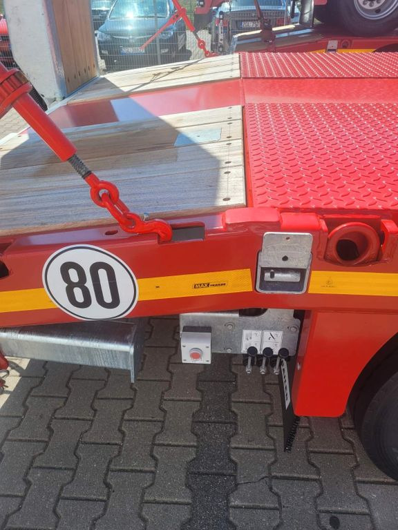 Faymonville MAX TRAILER MAX100-N-4A-9.30-U - Nedbygget platform sættevogn: billede 3 Faymonville MAX TRAILER MAX100-N-4A-9.30-U - Nedbygget platform sættevogn: billede 3
