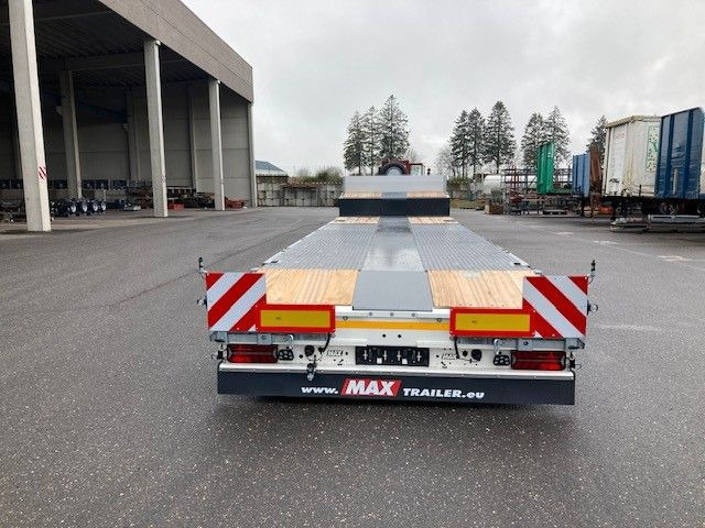 Faymonville MAXTRAILER 4 AXLE - Nedbygget platform sættevogn: billede 4 Faymonville MAXTRAILER 4 AXLE - Nedbygget platform sættevogn: billede 4