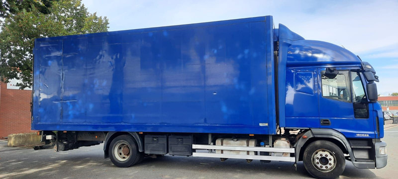 Iveco ML150E28 Koffer - Lastbil varevogn: billede 3 Iveco ML150E28 Koffer - Lastbil varevogn: billede 3