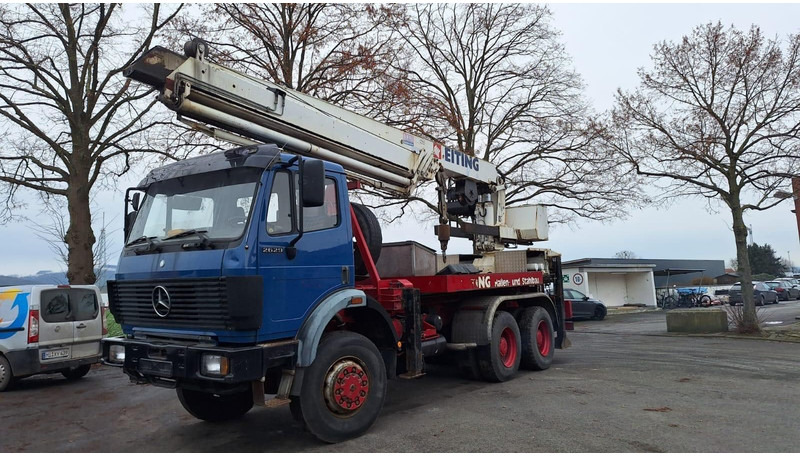 Mercedes-Benz 2629 AK Motorwagen mit Kran Dachdeckerkran6x6 - Lastbil med kran: billede 2 Mercedes-Benz 2629 AK Motorwagen mit Kran Dachdeckerkran6x6 - Lastbil med kran: billede 2