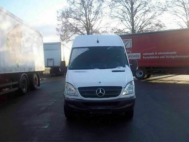 Mercedes-Benz 300-serie 311 Maxi Lang Hoch German Truck - Varevogn: billede 1 Mercedes-Benz 300-serie 311 Maxi Lang Hoch German Truck - Varevogn: billede 1