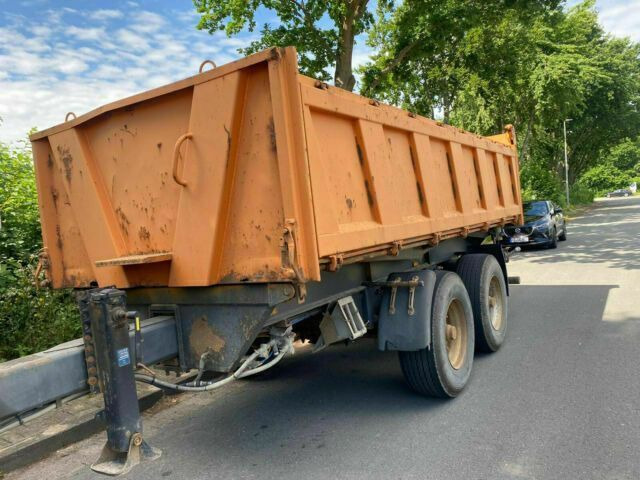 Renders Tandemkipper Stahl 3 Seiten - Tipvogn påhængsvogn: billede 1 Renders Tandemkipper Stahl 3 Seiten - Tipvogn påhængsvogn: billede 1