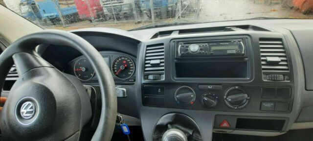 Leje en Volkswagen Transporter TDI Kastenwagen Lang Volkswagen Transporter TDI Kastenwagen Lang: billede 7 Leje en Volkswagen Transporter TDI Kastenwagen Lang Volkswagen Transporter TDI Kastenwagen Lang: billede 7