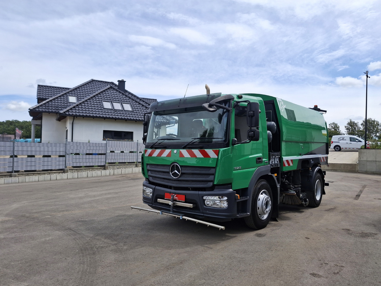 MERCEDES-BENZ Atego 1523 Zamiatarka Kehrmaschine Schmidt SK600 Karcher 2 Motoren Euro 6 PM10 Rura Do Liści - Fejebil: billede 3 MERCEDES-BENZ Atego 1523 Zamiatarka Kehrmaschine Schmidt SK600 Karcher 2 Motoren Euro 6 PM10 Rura Do Liści - Fejebil: billede 3