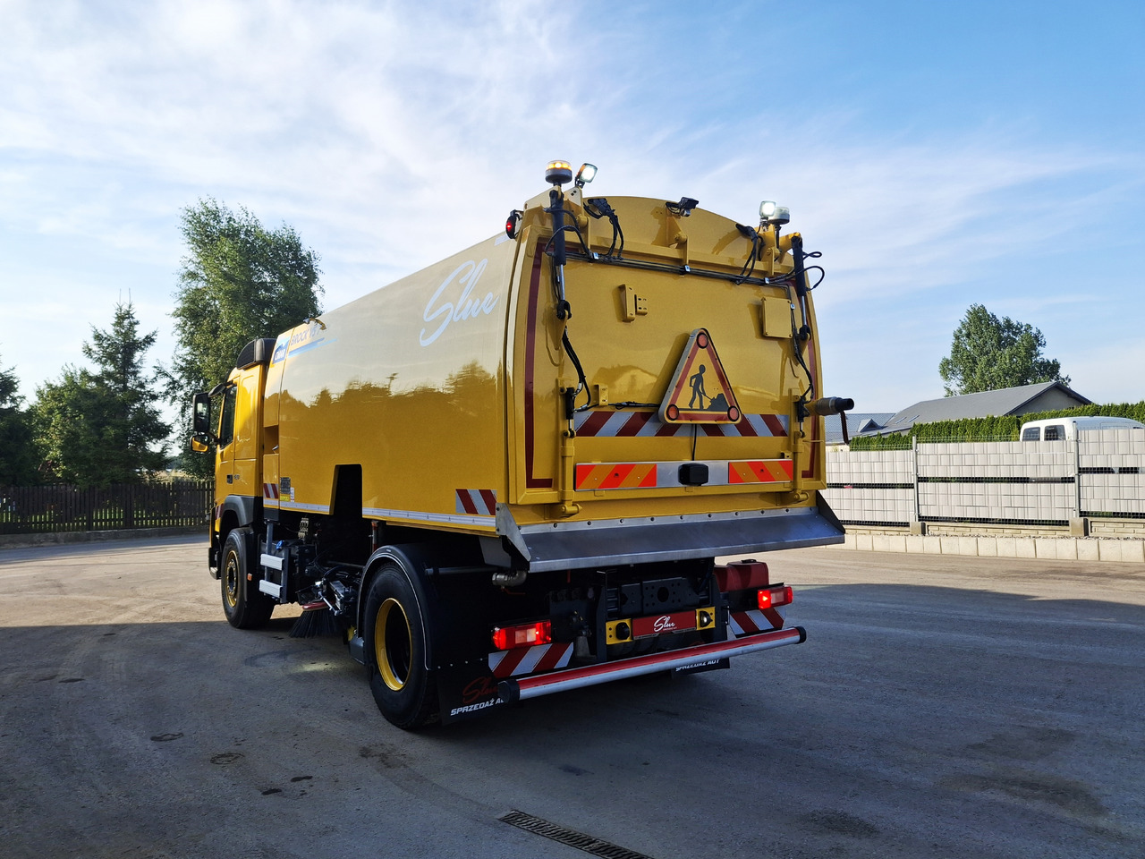 VOLVO FMX 420 Zamiatarka Kehrmaschine Euro 6 PM2.5 BROCK VS 7 TECH Karcher L/R 2145 Mth 2021r - Fejebil: billede 4 VOLVO FMX 420 Zamiatarka Kehrmaschine Euro 6 PM2.5 BROCK VS 7 TECH Karcher L/R 2145 Mth 2021r - Fejebil: billede 4