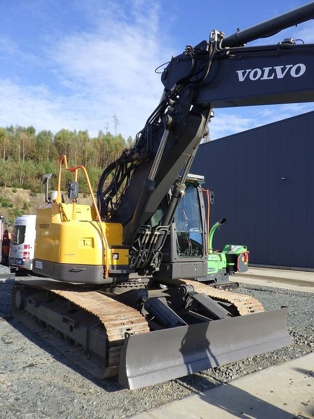 Volvo ECR 235 D - Bæltegravemaskine: billede 4 Volvo ECR 235 D - Bæltegravemaskine: billede 4