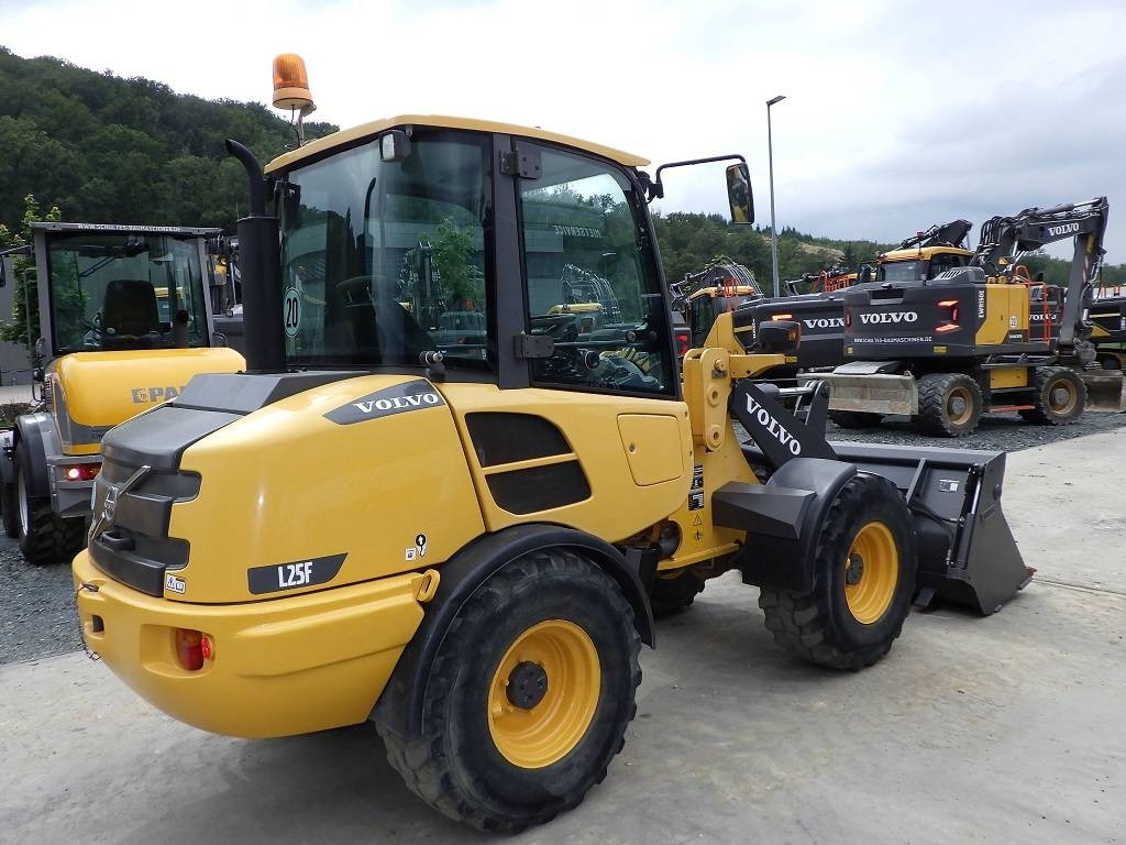 Volvo L 25 F - Gummihjulslæsser: billede 4 Volvo L 25 F - Gummihjulslæsser: billede 4
