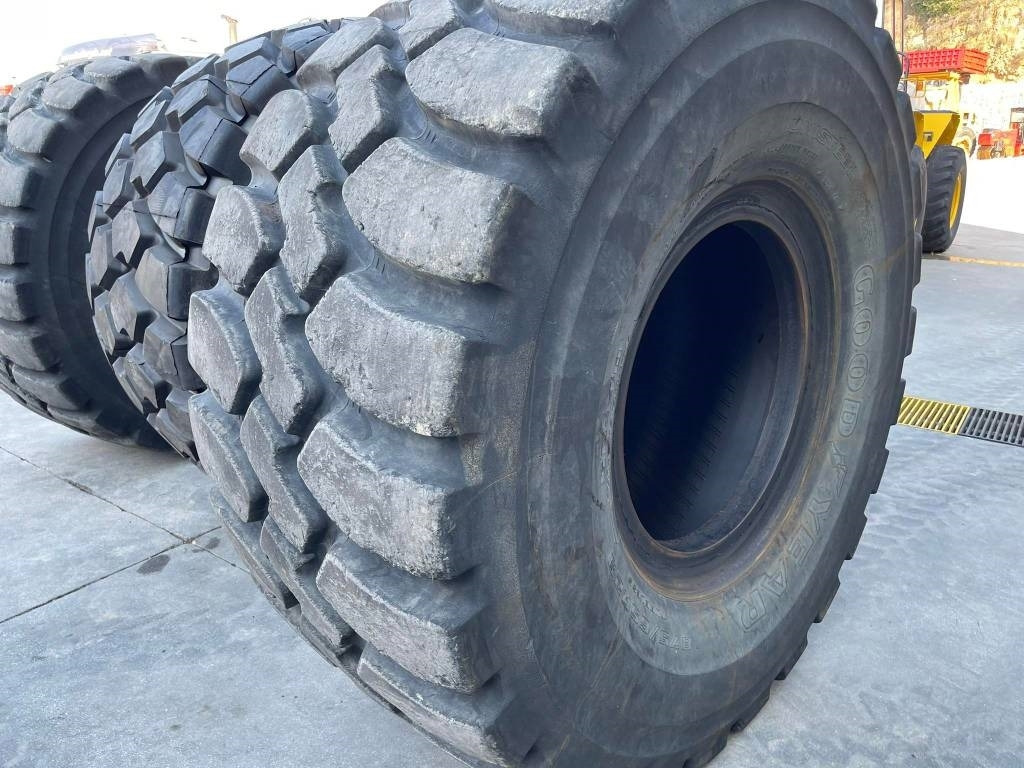 CAT 982M - Gummihjulslæsser: billede 2 CAT 982M - Gummihjulslæsser: billede 2