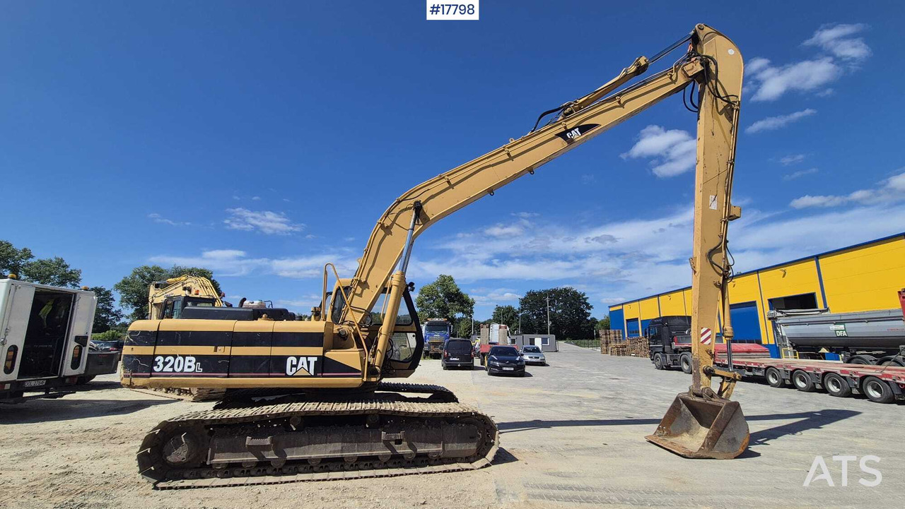 Crawler excavator JCB JS 220 LONG 16m (1997) - Bæltegravemaskine: billede 1 Crawler excavator JCB JS 220 LONG 16m (1997) - Bæltegravemaskine: billede 1