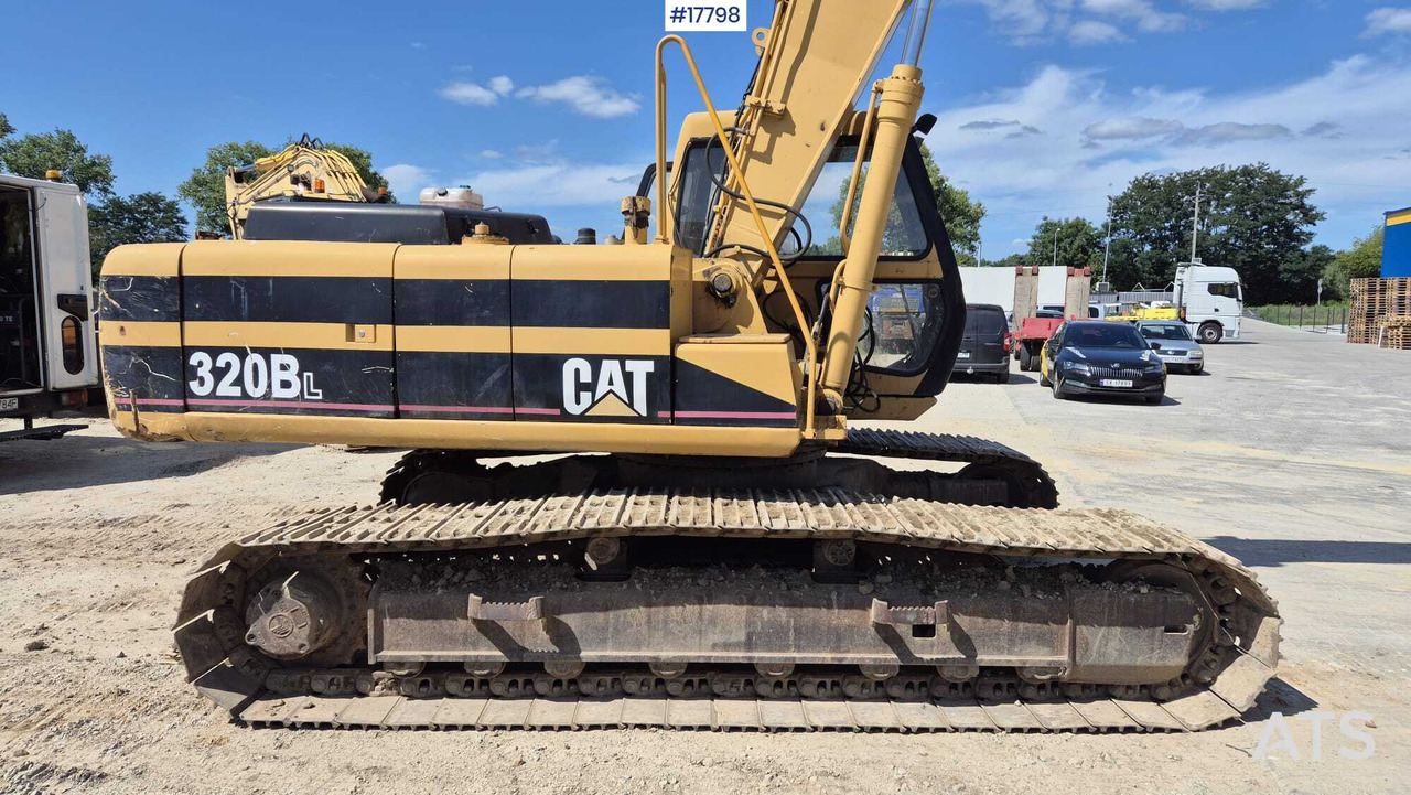 Crawler excavator JCB JS 220 LONG 16m (1997) - Bæltegravemaskine: billede 2 Crawler excavator JCB JS 220 LONG 16m (1997) - Bæltegravemaskine: billede 2