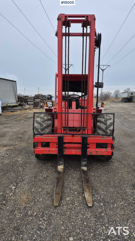 Rough terrain forklift MANITOU MB 30N (1993) - Terræn gående truck: billede 2 Rough terrain forklift MANITOU MB 30N (1993) - Terræn gående truck: billede 2