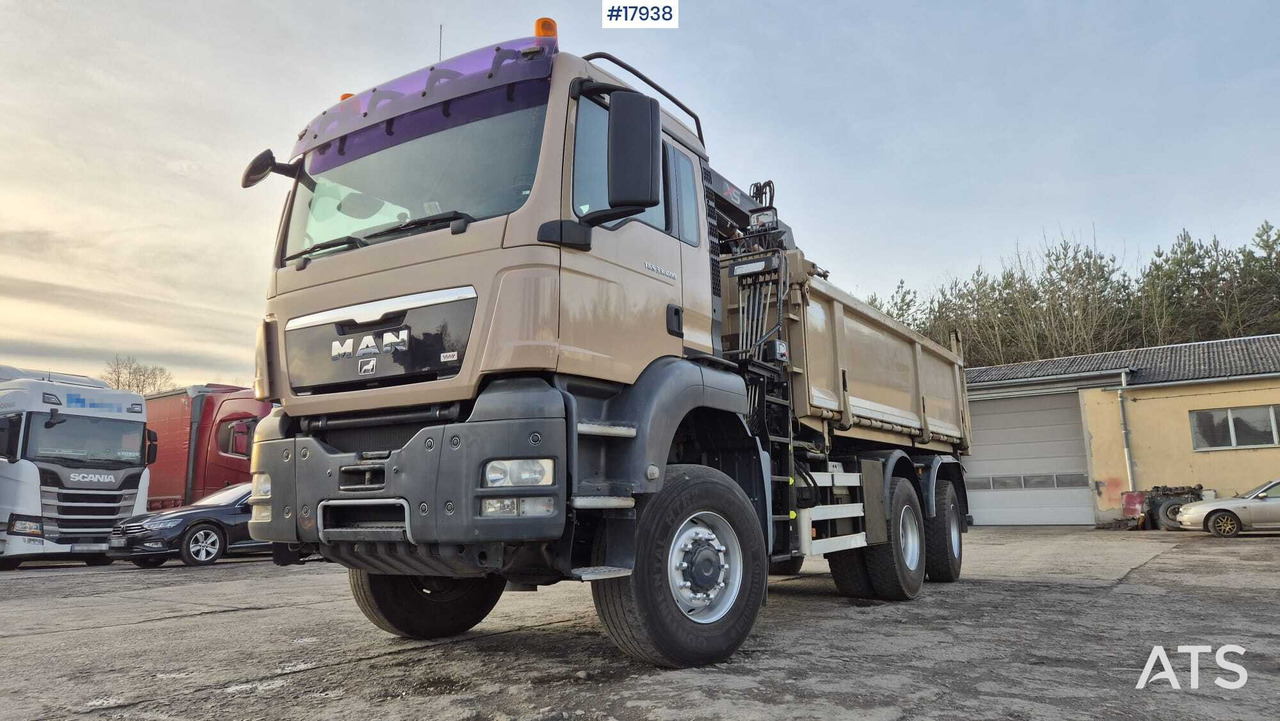 Tipper MAN TGS 33.400 6x4 HDS HIAB 144 DS-2 DUO (2009) - Tipvogn lastbil, Lastbil med kran: billede 2 Tipper MAN TGS 33.400 6x4 HDS HIAB 144 DS-2 DUO (2009) - Tipvogn lastbil, Lastbil med kran: billede 2
