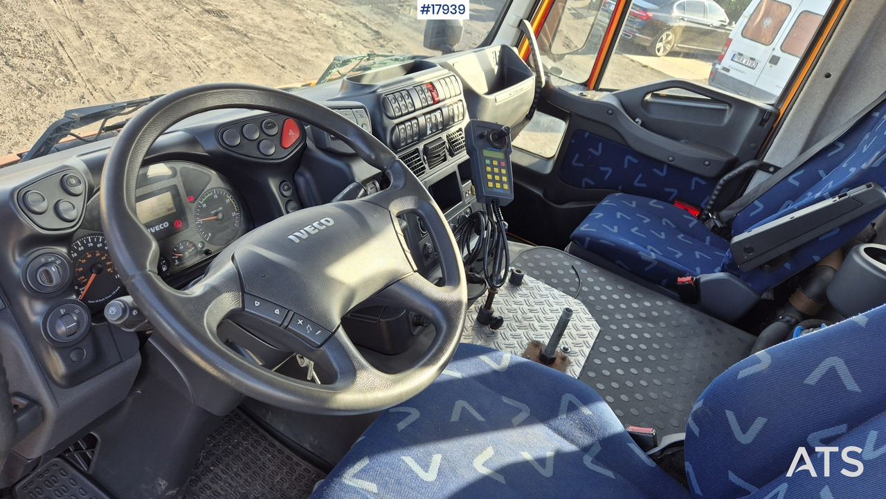 Tipvogn lastbil Tipper/sand spreader IVECO TRAKKER 410 6x4 (2008): billede 15