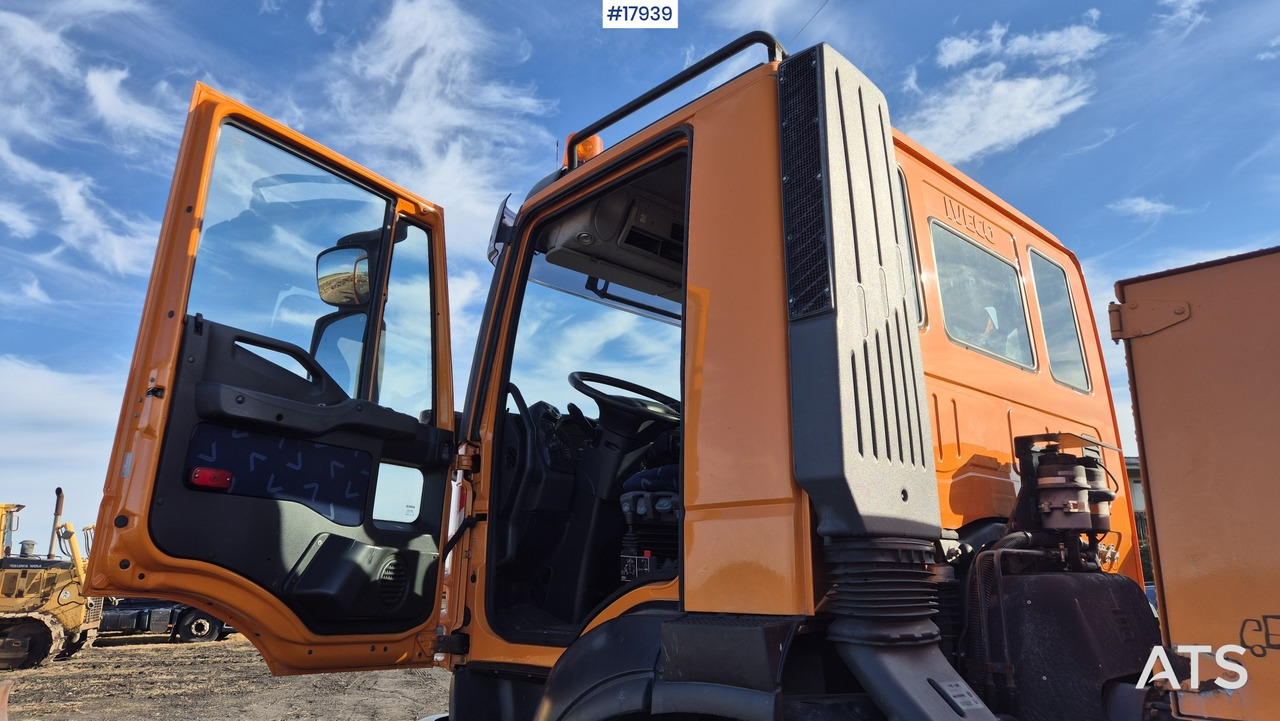 Tipvogn lastbil Tipper/sand spreader IVECO TRAKKER 410 6x4 (2008): billede 11