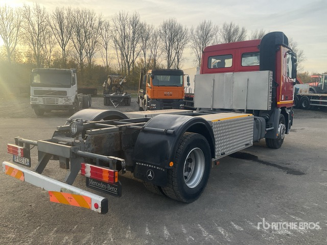 1999 Mercedes-Benz Actros 1835 4x2 Cab and Chassis - Lastbil chassis: billede 4 1999 Mercedes-Benz Actros 1835 4x2 Cab and Chassis - Lastbil chassis: billede 4