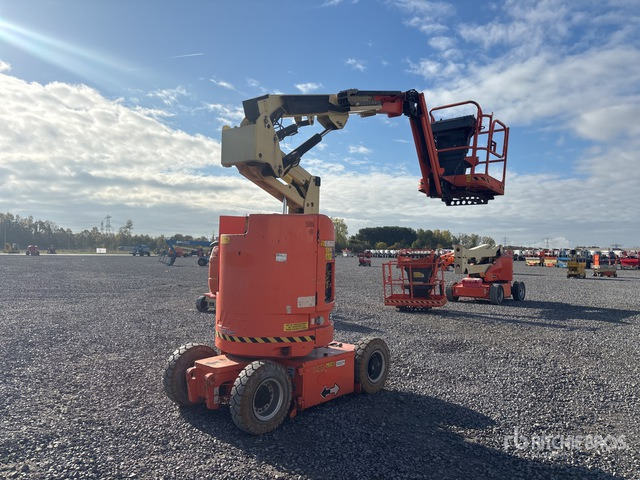 2013 JLG E300 AJP 2WD Electric Articulating Boom Lift - Bomlift: billede 2 2013 JLG E300 AJP 2WD Electric Articulating Boom Lift - Bomlift: billede 2
