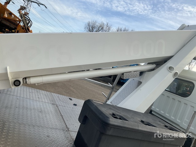 2015 Nissan Cabstar 2015 Palfinger P260B 230 kg Str ... Boom Truck - Lastbil med mandskabslift: billede 5 2015 Nissan Cabstar 2015 Palfinger P260B 230 kg Str ... Boom Truck - Lastbil med mandskabslift: billede 5