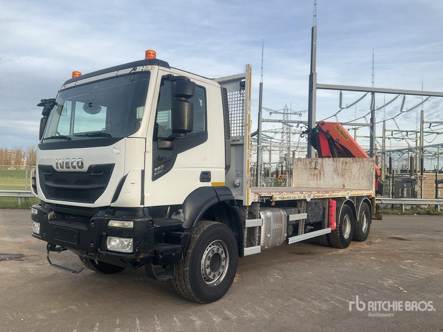 2018 Iveco 260T36 2018 Palfinger PK22002-EH Artic ... Flatbed Truck with Crane - Lastbil med lad, Lastbil med kran: billede 1 2018 Iveco 260T36 2018 Palfinger PK22002-EH Artic ... Flatbed Truck with Crane - Lastbil med lad, Lastbil med kran: billede 1