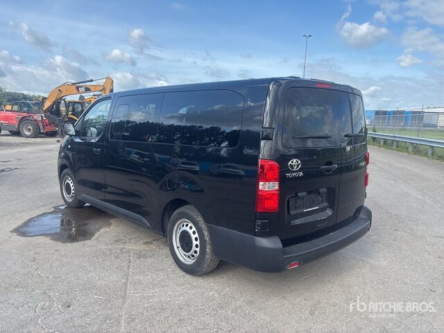 2023 Toyota Proace Verso 2.0 D 9 (Inoperable) Passenger Van - Minibus, Persontransport: billede 2 2023 Toyota Proace Verso 2.0 D 9 (Inoperable) Passenger Van - Minibus, Persontransport: billede 2