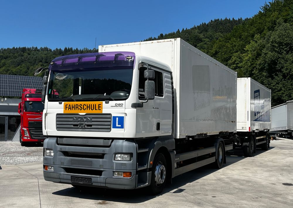 MAN TGA 18.350 6x2 D20 // BDF // Niski Przebieg // + Przyczepa Schmitz BDF // - Lastbil chassis: billede 2 MAN TGA 18.350 6x2 D20 // BDF // Niski Przebieg // + Przyczepa Schmitz BDF // - Lastbil chassis: billede 2