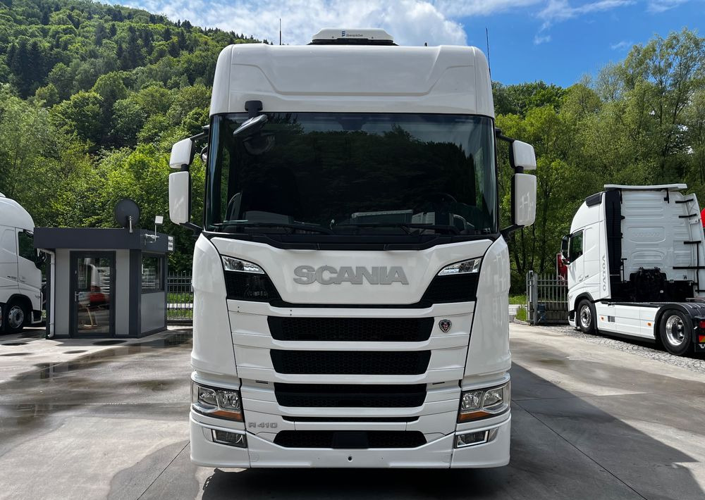 Scania R410 // 2018 Rok 6x2 // Retarder // Automat // Led // Navi // 77 // - Lastbil med presenning: billede 2 Scania R410 // 2018 Rok 6x2 // Retarder // Automat // Led // Navi // 77 // - Lastbil med presenning: billede 2
