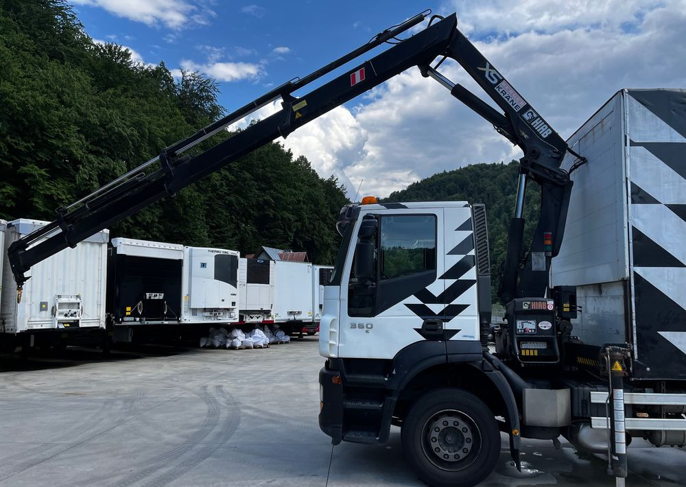 Iveco Stralis 360 // HIAB 144 E4 HIDUO + Radio // Zabudowa 6m // Oś podnoszona - Trækker: billede 5 Iveco Stralis 360 // HIAB 144 E4 HIDUO + Radio // Zabudowa 6m // Oś podnoszona - Trækker: billede 5