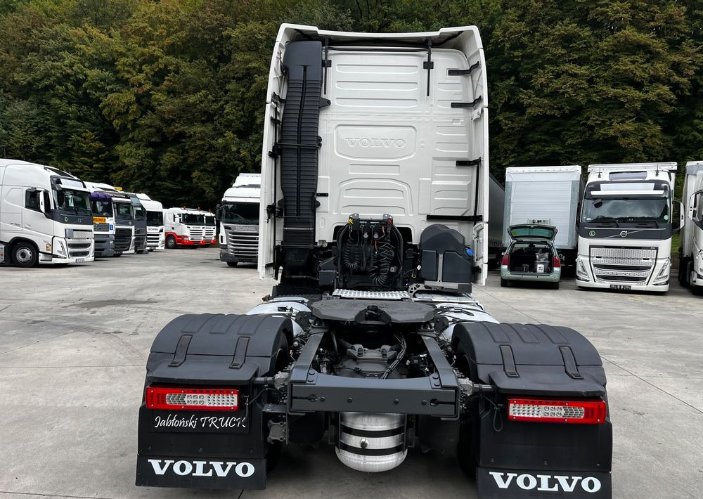 Volvo FH500 // Zamiana na starszy //New Face // Low Deck // Full Led // ACC // Globe XL // ParkClima // Zamiana za starszy - Trækker: billede 4 Volvo FH500 // Zamiana na starszy //New Face // Low Deck // Full Led // ACC // Globe XL // ParkClima // Zamiana za starszy - Trækker: billede 4