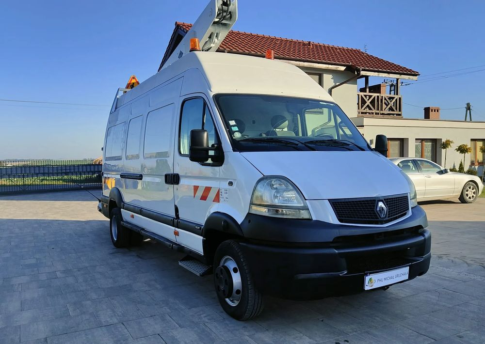 Renault Mascott - Lastbil med mandskabslift: billede 1 Renault Mascott - Lastbil med mandskabslift: billede 1