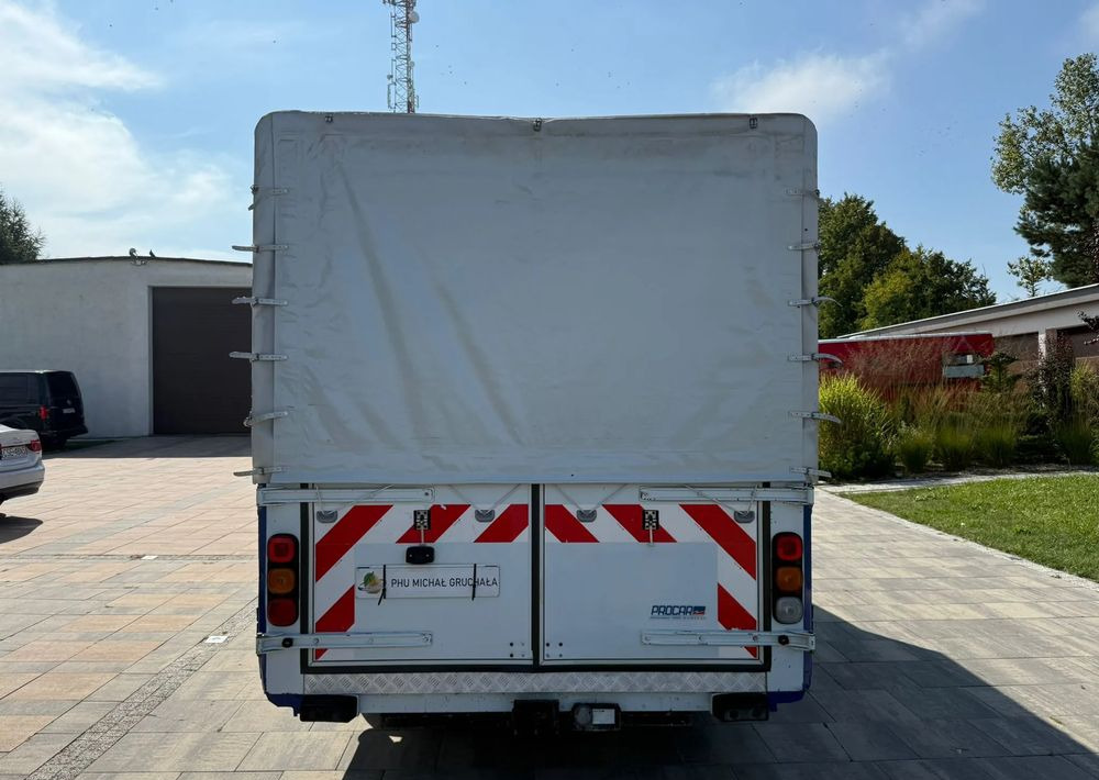 Renault Master - Mandskabsbil: billede 5 Renault Master - Mandskabsbil: billede 5