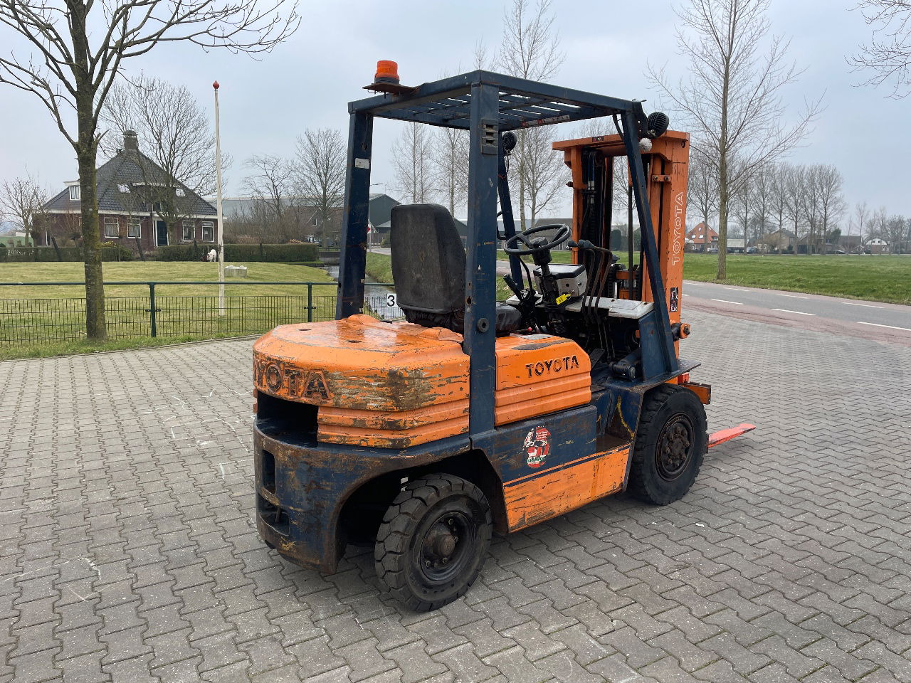 Toyota 2.5ton diesel triplo heftruck forklift - Gaffeltruck: billede 3 Toyota 2.5ton diesel triplo heftruck forklift - Gaffeltruck: billede 3