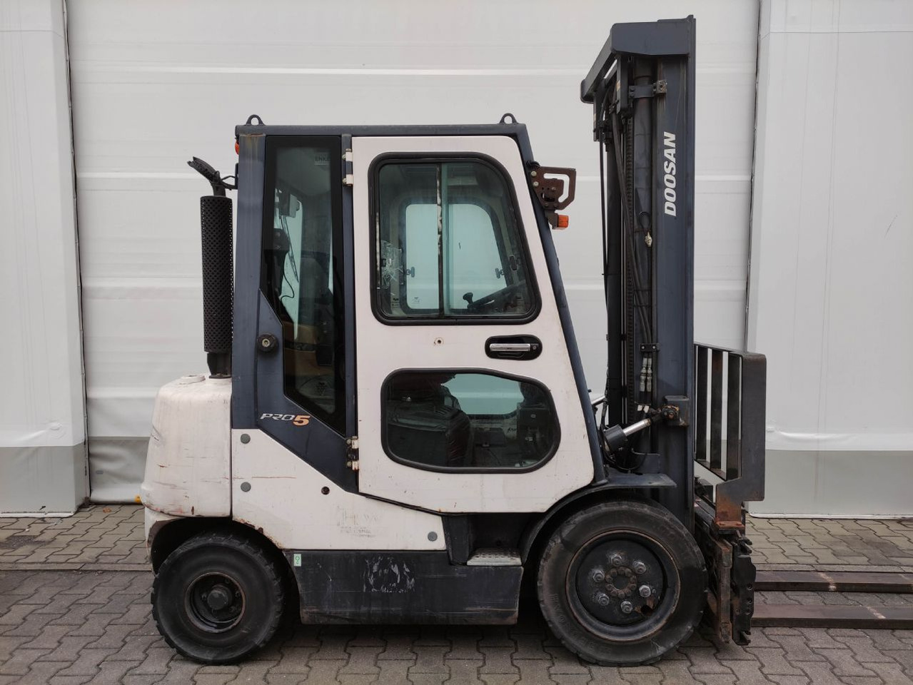Doosan D25S-5 - Diesel gaffeltruck: billede 2 Doosan D25S-5 - Diesel gaffeltruck: billede 2