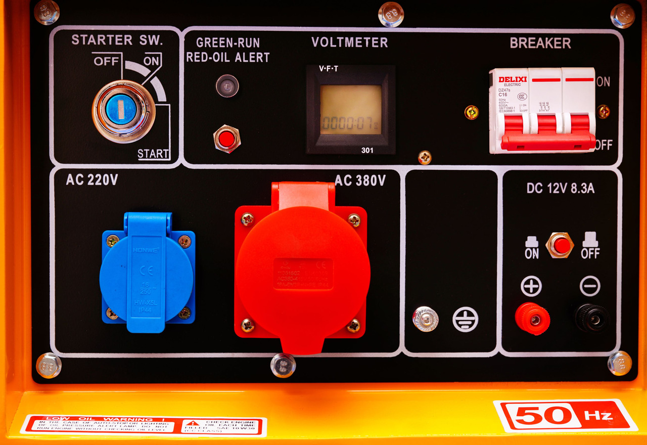 HELVETICA POWER 9KVA Dieselgenerator mit E-Start - Strømgenerator: billede 4 HELVETICA POWER 9KVA Dieselgenerator mit E-Start - Strømgenerator: billede 4