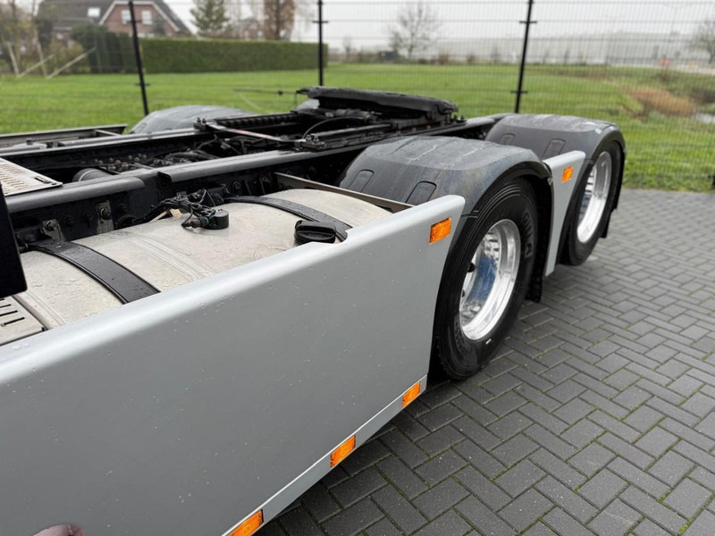 Trækker DAF XF 530 FTS RETARDER, SPECIAL INTERIOR, TOP CONDITION, DUTCH TRUCK, 530.: billede 10 Trækker DAF XF 530 FTS RETARDER, SPECIAL INTERIOR, TOP CONDITION, DUTCH TRUCK, 530.: billede 10