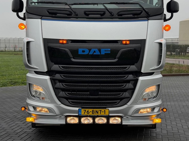 Trækker DAF XF 530 FTS RETARDER, SPECIAL INTERIOR, TOP CONDITION, DUTCH TRUCK, 530.: billede 8 Trækker DAF XF 530 FTS RETARDER, SPECIAL INTERIOR, TOP CONDITION, DUTCH TRUCK, 530.: billede 8
