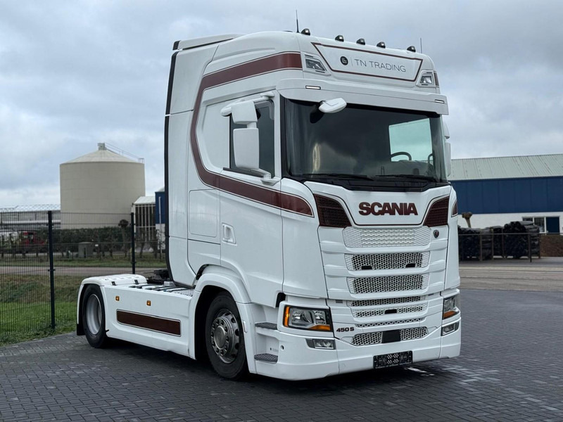 Scania S450 VOLLUCHT, SMART 2 TACHO, 2X TANK, RETARDER, VOL SPOILER, PARK COOL. - Trækker: billede 1 Scania S450 VOLLUCHT, SMART 2 TACHO, 2X TANK, RETARDER, VOL SPOILER, PARK COOL. - Trækker: billede 1