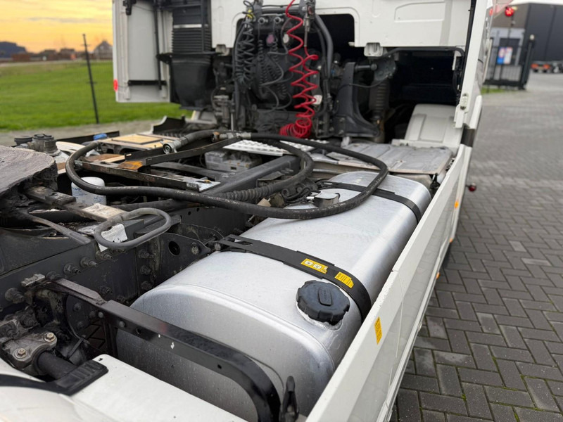 Tipvogn lastbil Volvo FH16.650XL VOLLUCHT, RETARDER, HYDRAULIEK, LEER, PARK COOL.: billede 16 Tipvogn lastbil Volvo FH16.650XL VOLLUCHT, RETARDER, HYDRAULIEK, LEER, PARK COOL.: billede 16