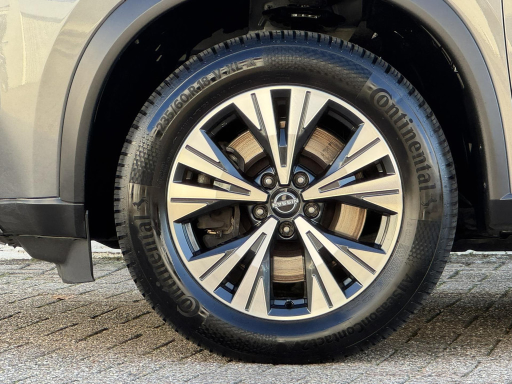 SUV Nissan X-Trail-1.5 e-Power Limited Edition Adaptive cruis Climate control Navigatie Keyless Parkeersensoren 360 camera: billede 10 SUV Nissan X-Trail-1.5 e-Power Limited Edition Adaptive cruis Climate control Navigatie Keyless Parkeersensoren 360 camera: billede 10