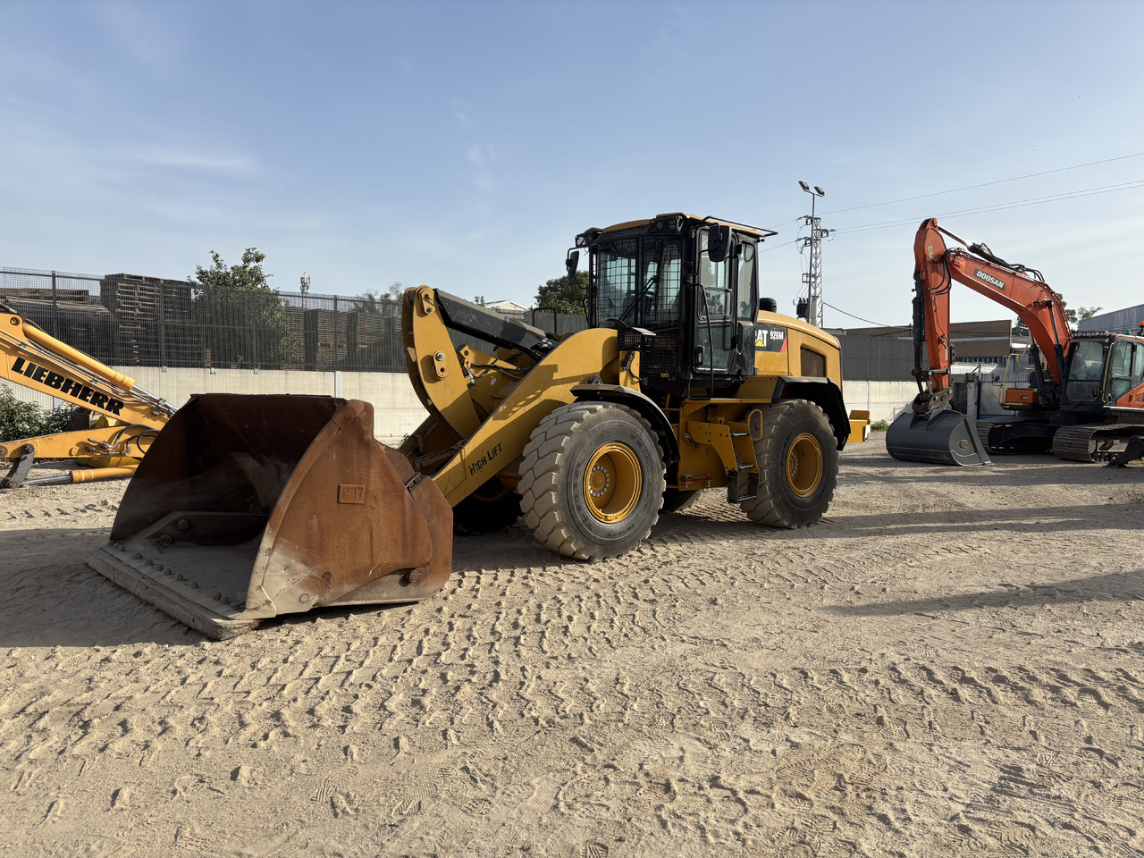 CATERPILLAR 926M - Gummihjulslæsser: billede 1 CATERPILLAR 926M - Gummihjulslæsser: billede 1