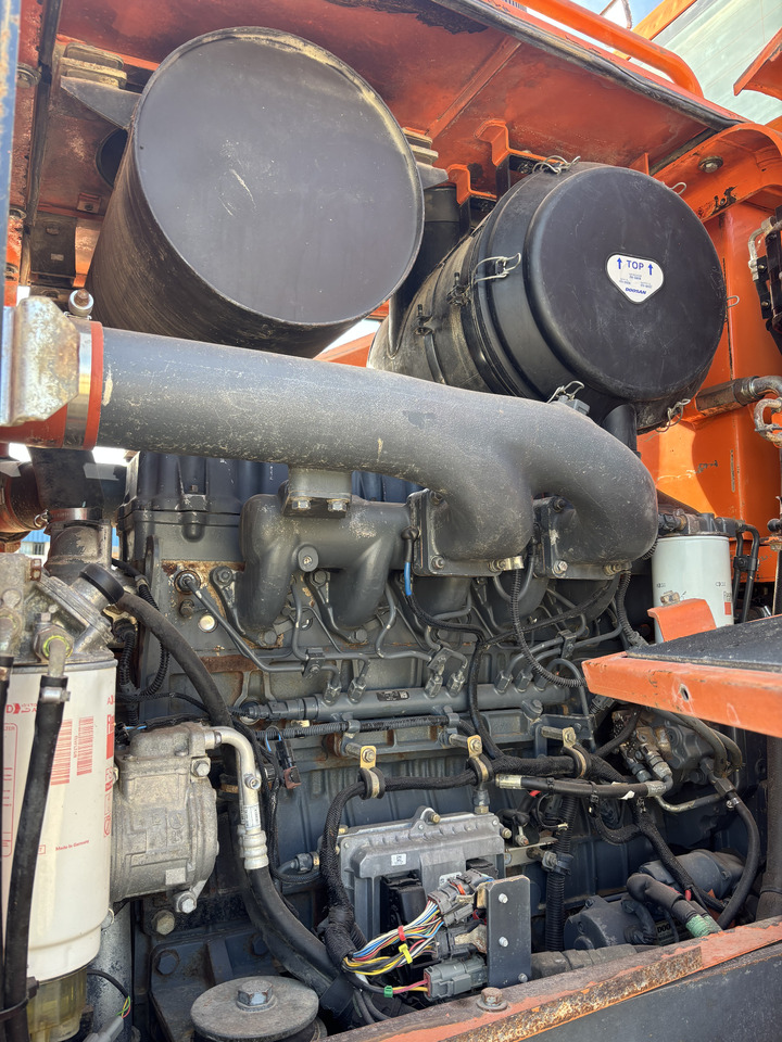 Gummihjulslæsser Doosan DL300: billede 11