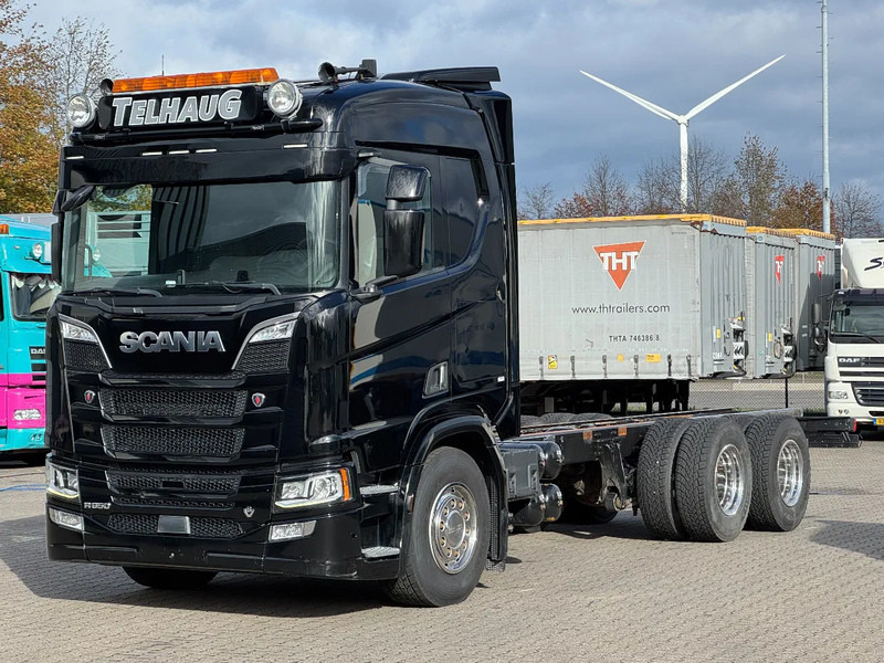 Scania R650 V8 6x4 Chassis Retarder WB 4.50 Only 465tkm! - Lastbil chassis: billede 1 Scania R650 V8 6x4 Chassis Retarder WB 4.50 Only 465tkm! - Lastbil chassis: billede 1