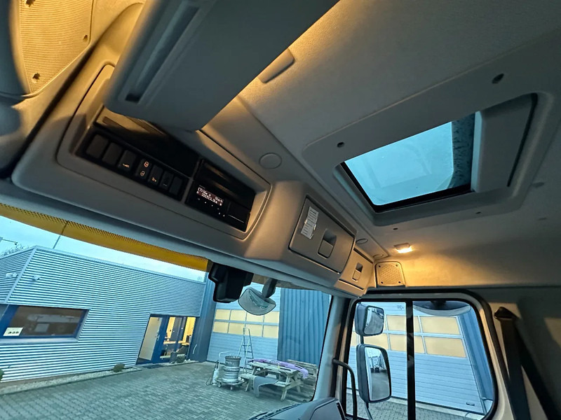 Lastbil varevogn Volvo FL 12.240 Euro 6 / Laadklep / Bak Verwarming: billede 19 Lastbil varevogn Volvo FL 12.240 Euro 6 / Laadklep / Bak Verwarming: billede 19