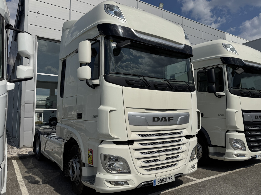 DAF XF 530 Super Space Cab - Trækker: billede 1 DAF XF 530 Super Space Cab - Trækker: billede 1