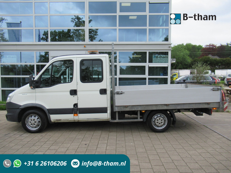 Iveco Daily 29L13 2.3HPi 93KW 345 DOKA Dubbelcabine - Ladbil, Mandskabsbil: billede 1 Iveco Daily 29L13 2.3HPi 93KW 345 DOKA Dubbelcabine - Ladbil, Mandskabsbil: billede 1