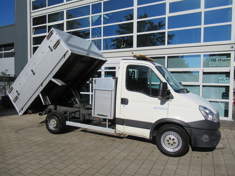 Ladbil med tip Iveco Daily 35S17 3.0 HPI Diesel EEV Kipper: billede 7