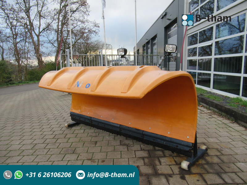NIDO SNK 240-R EPZ 24V 270CM Schneepflug Snow Plow Sneeuwploeg - Snerydningsmaskine: billede 1 NIDO SNK 240-R EPZ 24V 270CM Schneepflug Snow Plow Sneeuwploeg - Snerydningsmaskine: billede 1