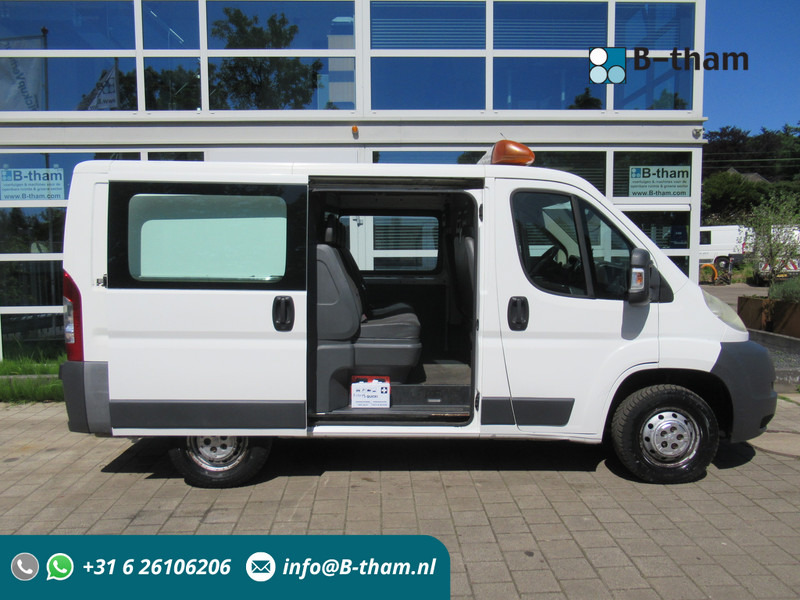 Peugeot Boxer 330 2.2 HDI 96KW L1H P+ DOKA Dubbelcabine AIRCO - Små varebil, Mandskabsbil: billede 1 Peugeot Boxer 330 2.2 HDI 96KW L1H P+ DOKA Dubbelcabine AIRCO - Små varebil, Mandskabsbil: billede 1