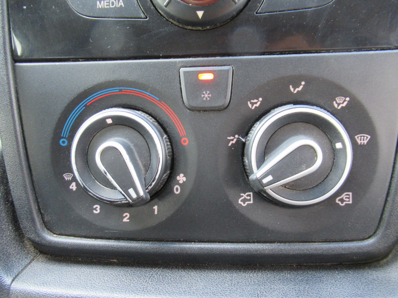 Små varebil, Mandskabsbil Peugeot Boxer 330 2.2 HDI L1H1 P+ Dubbelcabine DOKA airco: billede 10