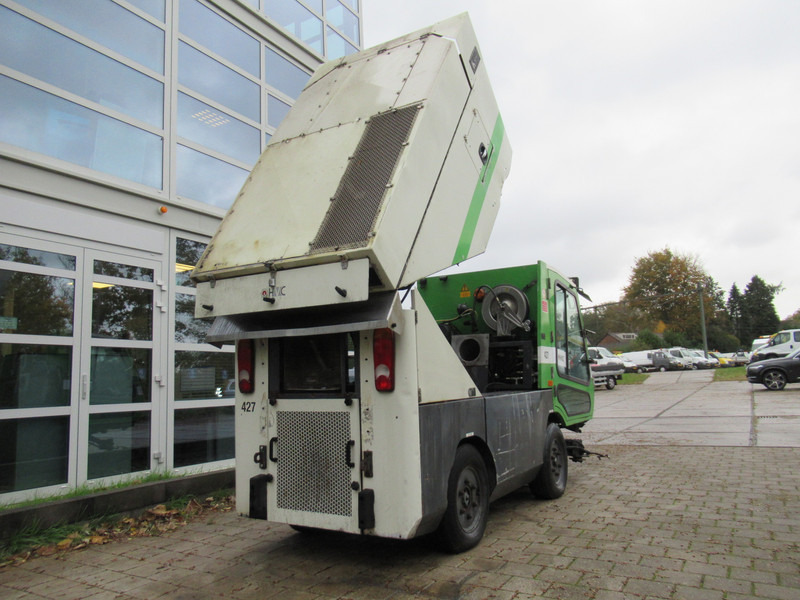 TENNANT HMF 214 Veegmachine, DEFECT / FOR PARTS - Fejebil: billede 5 TENNANT HMF 214 Veegmachine, DEFECT / FOR PARTS - Fejebil: billede 5