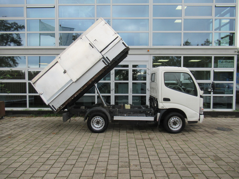 Toyota Dyna 100 3.0 D-4D 80KW Comfort Veegvuilkipper Tipper - Ladbil med tip: billede 4 Toyota Dyna 100 3.0 D-4D 80KW Comfort Veegvuilkipper Tipper - Ladbil med tip: billede 4